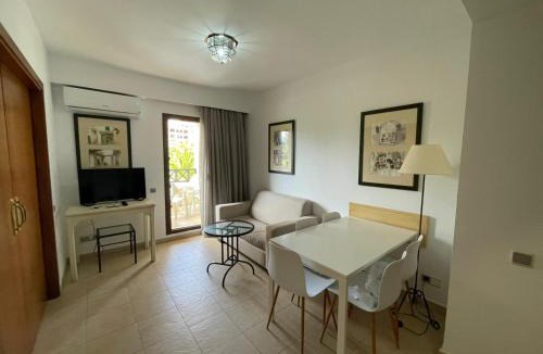 Punta del Moral Apartment | JARDINES DE ISLA CANELA By SIT ISLA CANELA -REF 220-