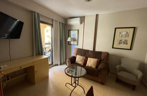 Punta del Moral Apartment | JARDINES DE ISLA CANELA By SIT ISLA CANELA -REF 244-
