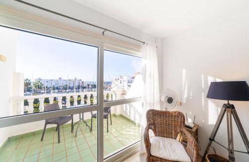 Almerimar Apartment | Just at the heart of the village