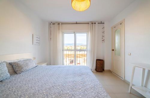Almerimar Apartment | Just at the heart of the village