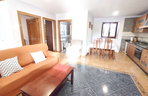 Serantes Apartment | Ländlicher Bauernhof "Apartamentos Navalin 2" by Interhome