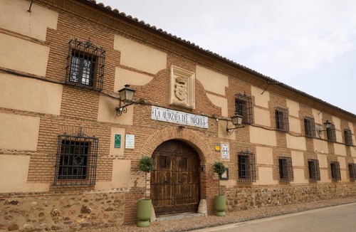 Viso del Marques Hotel | La Almazara del Marqués - Hospedería boutique