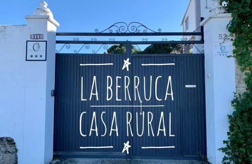 Malpartida de Caceres House | La Berruca Casa Rural Malpartida de Cáceres