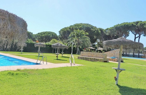 San Andres Golf Ski Chalet | La Casa Andaluza in Chiclana de la Frontera