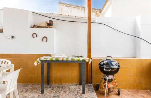 Villanueva del Rosario House | La Casa del Futbolin