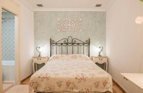 San Gil House | La Casa de las Flores Sevilla