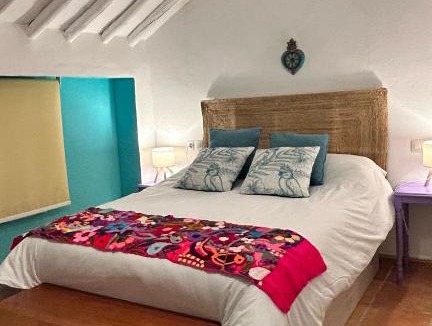 Olvera House | La Casa de los Colores