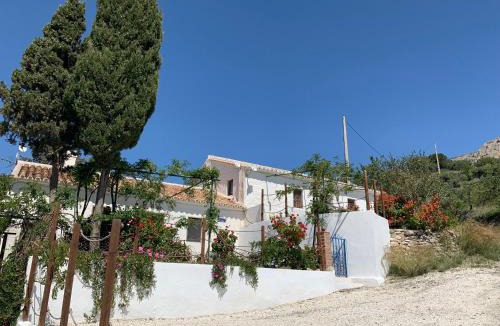 El Chorro House | La Casita Blanca- La Almona Chica