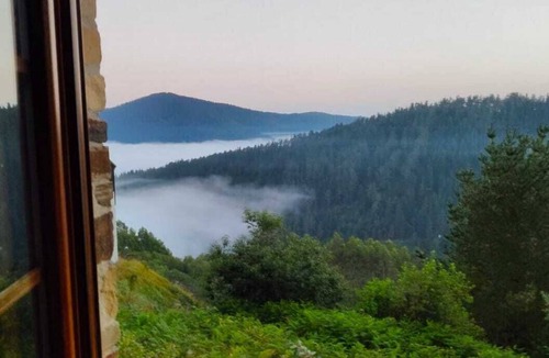 Taramundi Cottage | La Casita Olga: A Dreamlike Natural Setting in the Taramundi Mountains