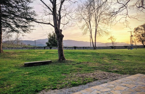 Herrerias Ski Chalet | La Casona de Cabanzón is a rural mountain house surrounded by nature.