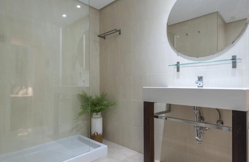 Cotos Apartment | La Castellana - Plaza Catilla III AH
