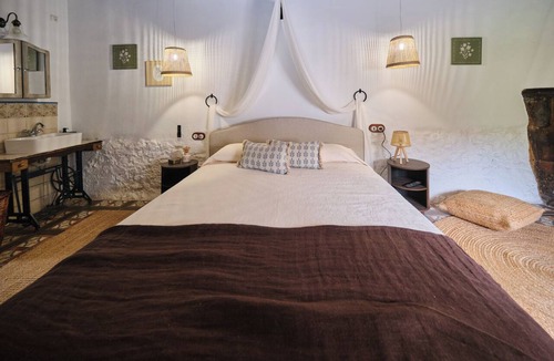 Fornes Bed & Breakfast | La Colonia