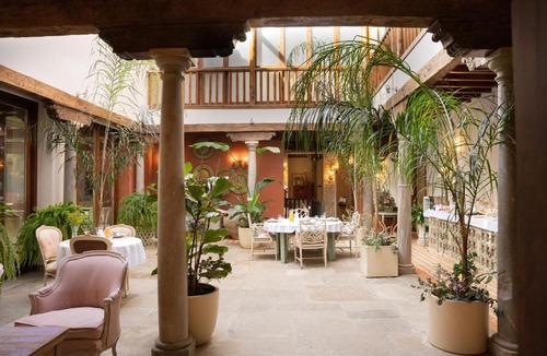Central District Apartment | La Corrala del Realejo - A Heritage Luxury Boutique Experience