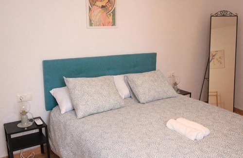 San Lorenzo Apartment | La Costanillas