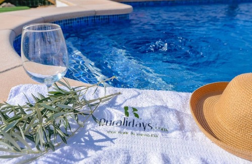 Villanueva del Trabuco Villa | La Cuadra Rural Villanueva del Trabuco by Ruralidays