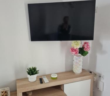 Almodovar del Rio Apartment | La encantá