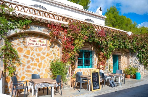 Frigiliana Villa | La Era - Sun-Drenched Andalusian Villa: Your Perfect Frigiliana Getaway