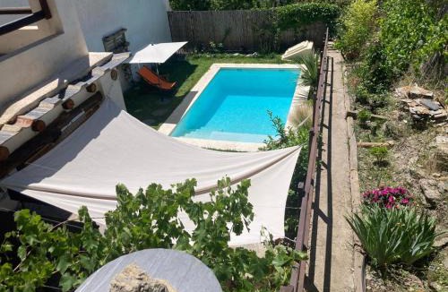 Alcutar House | La Fuente del Paraiso