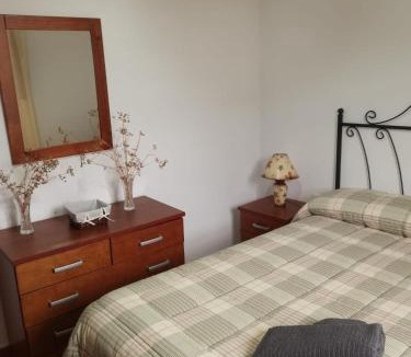 Linares de la Sierra House | La Fuente, Linares de la Sierra