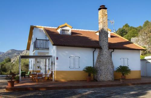 Benaocaz House | La Fuente Santa