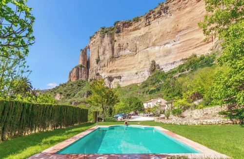 Ronda Villa | La Huerta del Tajo - Pequeña Ronda by Ruralidays