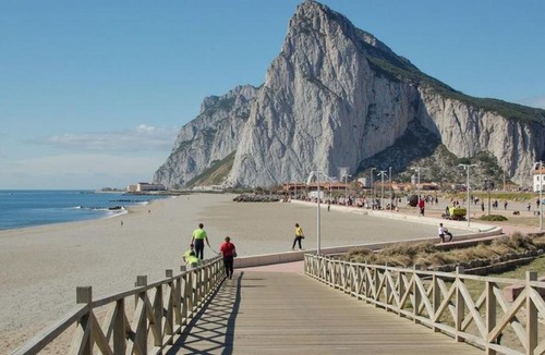 La Linea de la Concepcion Apartment | La Línea Centro cerca Gibraltar y Playa