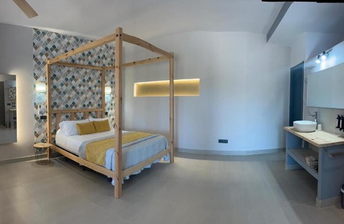Almachar Apartment | La LIPA Suites