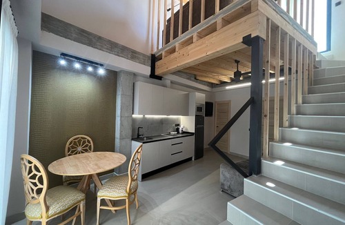 Almachar Apartment | LA LIPA SUITES