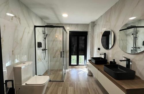 San Francisco-Ribera House | La Mini Casa
