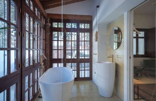 Pedregalejo Hotel | La moderna suites