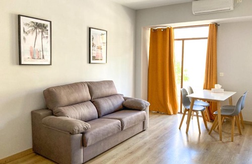 Torremolinos City Centre Apartment | La Nogalera