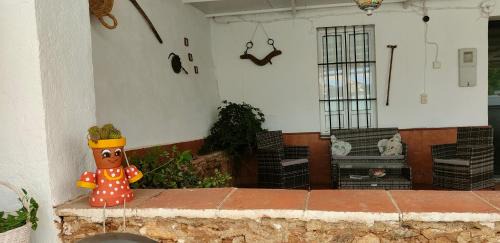 Guadalcanal House | La Parrita