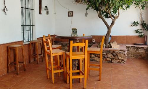 Guadalcanal House | La Parrita