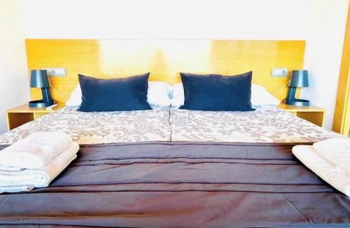 Centro - Sagrario Hotel | La Perla Reyes Catolicos Living: Superior Duplex Apartment with Terrace