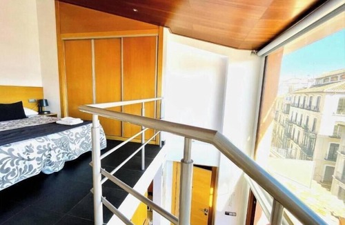 Centro - Sagrario Hotel | La Perla Reyes Catolicos Living: Superior Duplex Apartment with Terrace