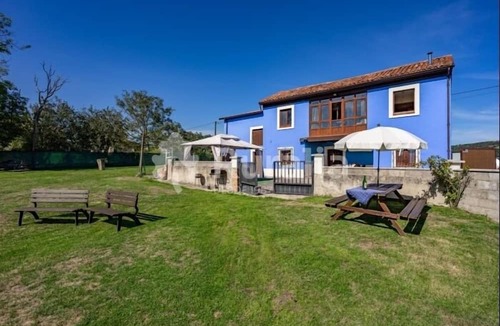 Siero House | La Piñera - country house in Pola de Siero, Northern Spain