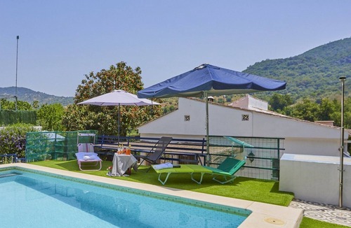 Benaocaz Villa | La Ponderosa El Bosque by Ruralidays