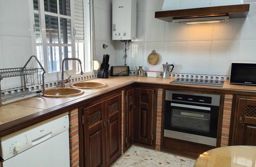 Villaluenga del Rosario Apartment | La Sima Rural Tourist Housing