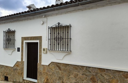 Villaluenga del Rosario Apartment | La Sima Rural Tourist Housing