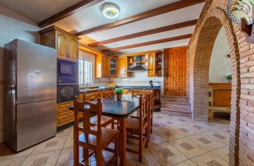 Pujaire House | La Tierra