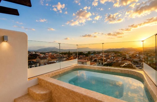 Puerto de la Torre House | La Torre Málaga Suites