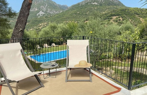 Ubrique Villa | La Viñita Ubrique by Ruralidays