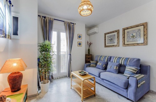 Cadiz Apartment | La VICTORIA Home free parking by Cadiz4Rentals