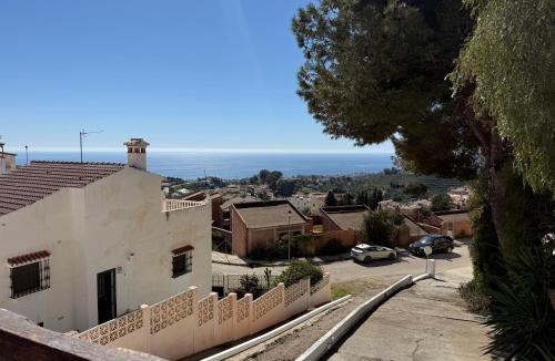 Velez-Malaga Villa | La Villa de la piscina Privada & Chimenea Chilches pueblo