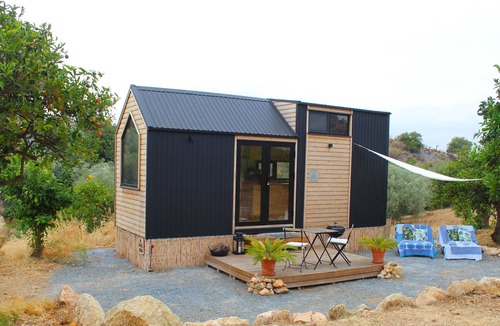 Alora House | La Vista Huma by Tiny Away
