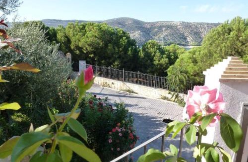 Iznajar Villa | Lake View Villa