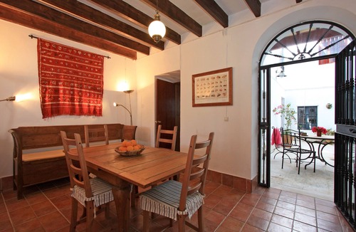 Osuna House | Large 16-century townhouse in Osuna with a garden and a pool