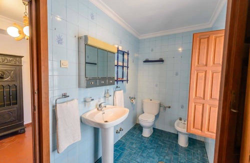 Alcaucin Hotel | Large Family House with Private Pool near the Beach