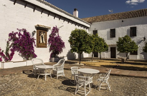 Campillos House | Large Spanish Cortijo in Andalucia with private pool, paddle lit