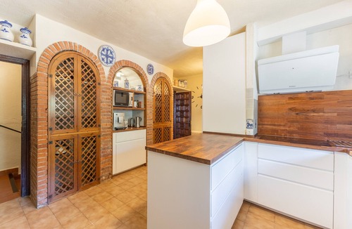 La Serrada House | Las Yernas: Rural House in Sierra de Gredos with Private Pool for Groups
